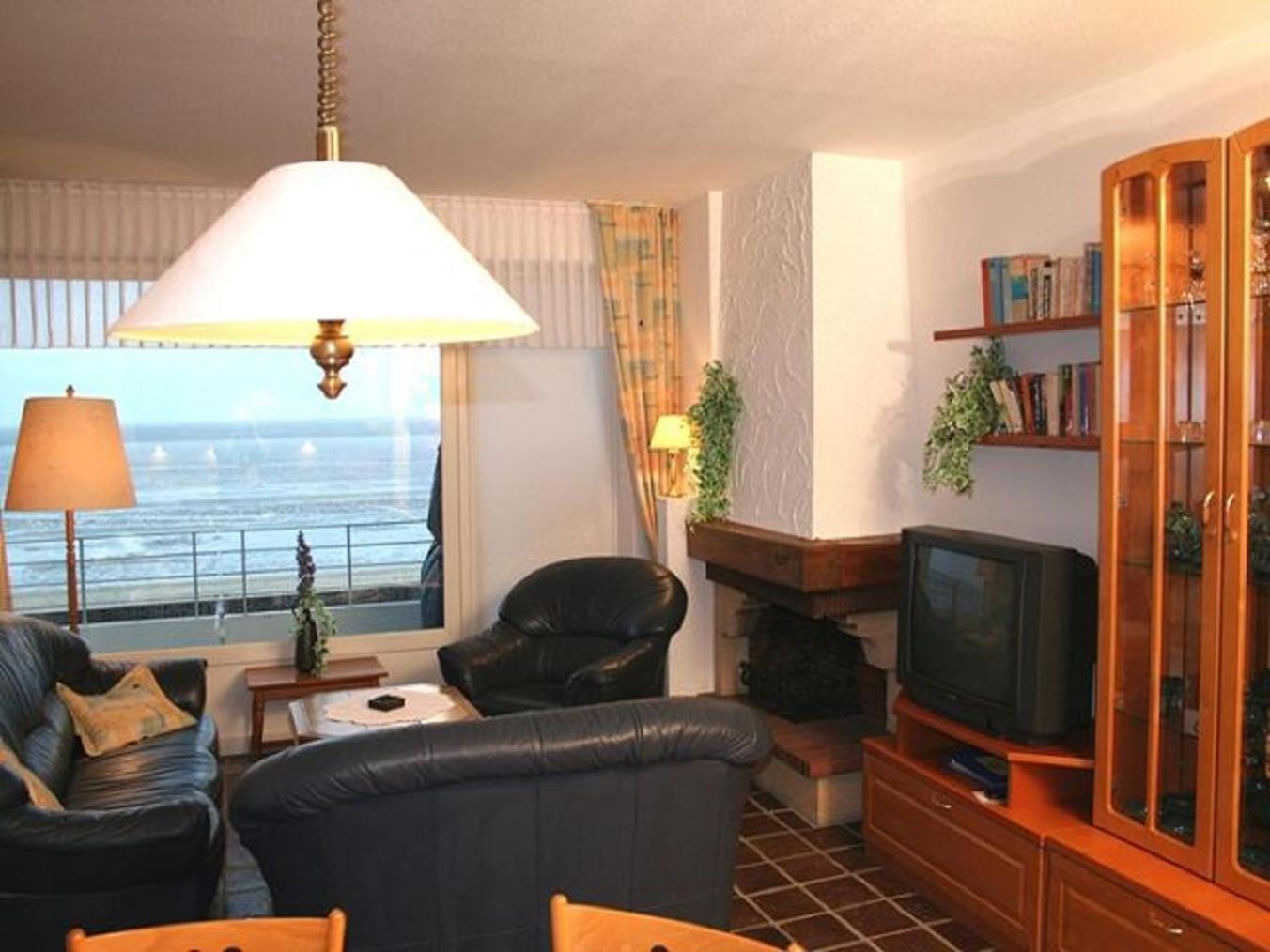Apartment 17 Nautilus *