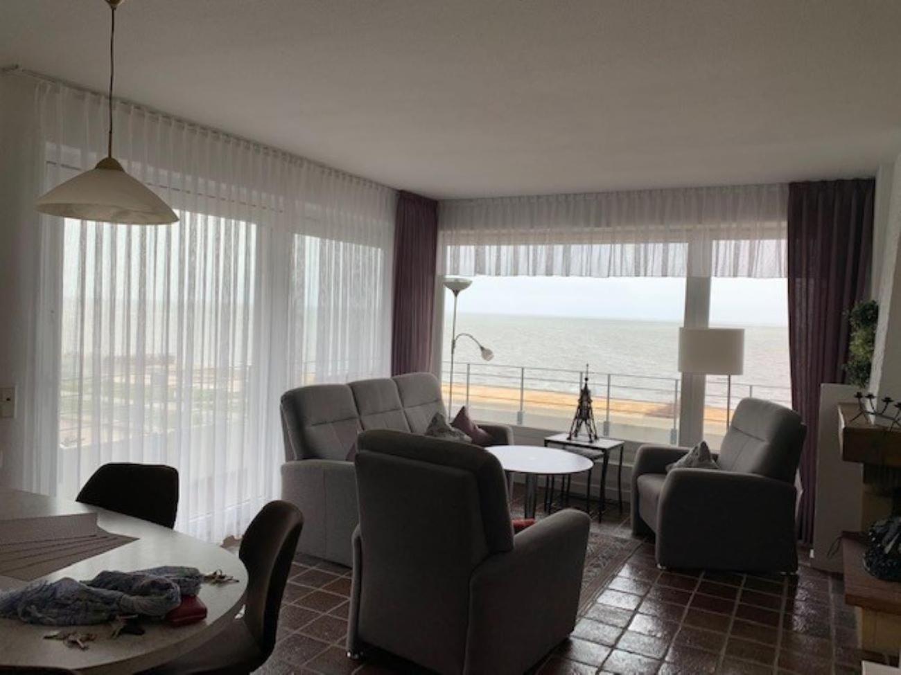 17 Nautilus Apartment